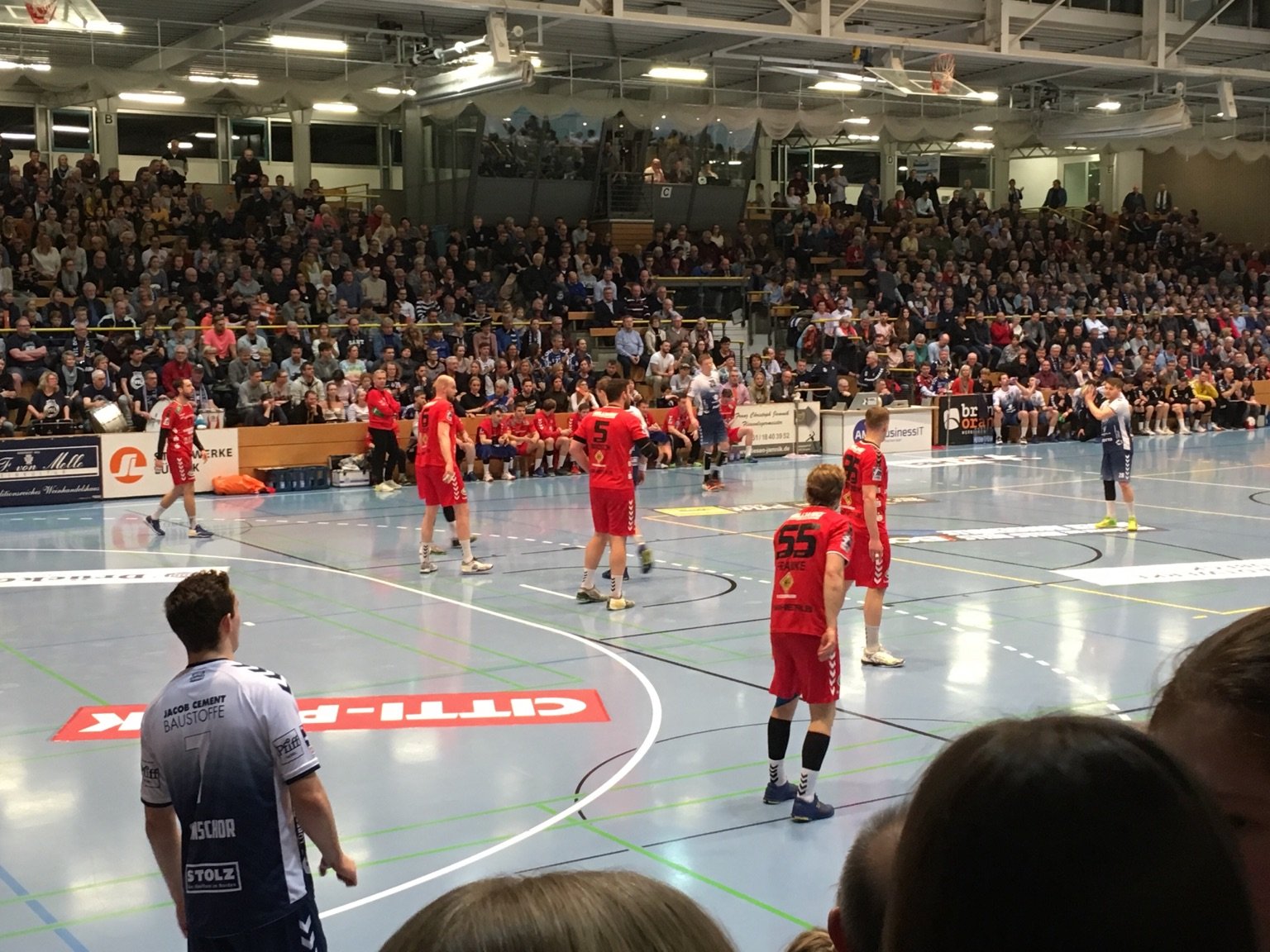 Das waren noch Zeiten, als man sich ein Handballspiel anschauen konnte… Johanneum Das waren noch Zeiten, als man sich ein Handballspiel anschauen konnte… Johanneum